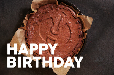 Gutscheinmotiv im Design Happy Birthday Cake